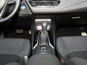 2021p 1.8H E-CVTA QU