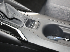 2021p 1.8H E-CVTA п؅^