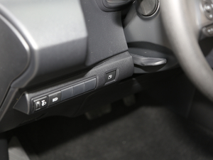 2021p 1.8H E-CVTA п؅^