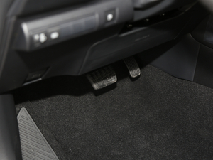 2021p 1.8H E-CVTA п؅^