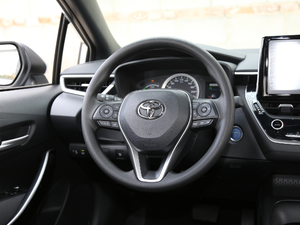 2021p 1.8H E-CVTA п؅^(q)