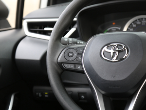 2021p 1.8H E-CVTA п؅^(q)