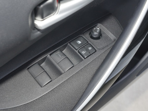 2021p 1.8H E-CVTIȰ g