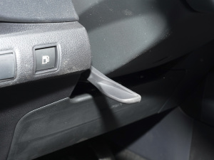 2021p 1.8H E-CVTI(lng)Ȱ п؅^(q)