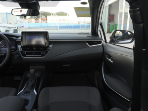 2021p 1.8H E-CVTIȰ п؅^(q)