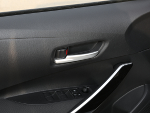 2021p 1.8H E-CVTMȡ g