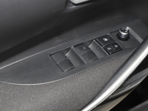 2021p 1.8H E-CVTA п؅^