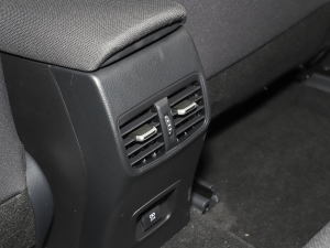 2021p 1.8H E-CVTA п؅^