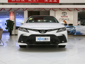 2021款2.5G 豪华版 正前