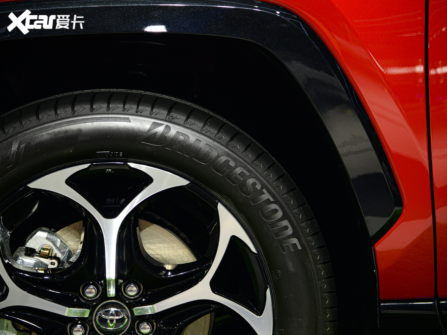 2021m_(d)Դ 2.5L (q)