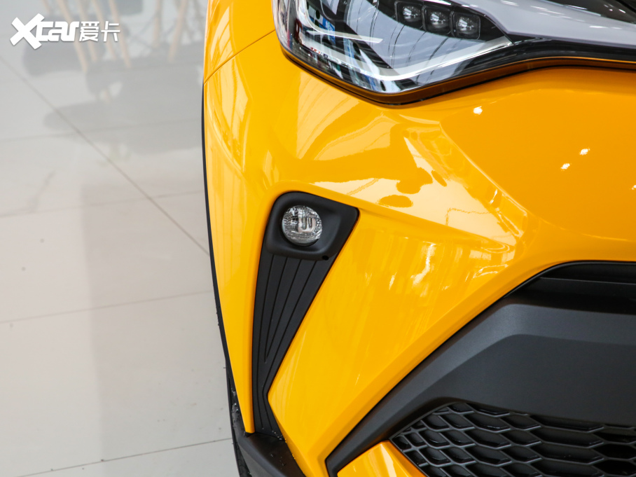 2021���S��C-HR�p�� �p�� 2.0L E-CVT���A��