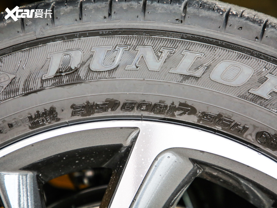 2021���S��C-HR�p�� �p�� 2.0L E-CVT���A��