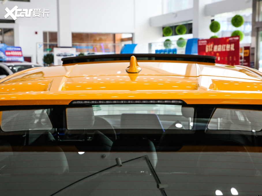 2021���S��C-HR�p�� �p�� 2.0L E-CVT���A��