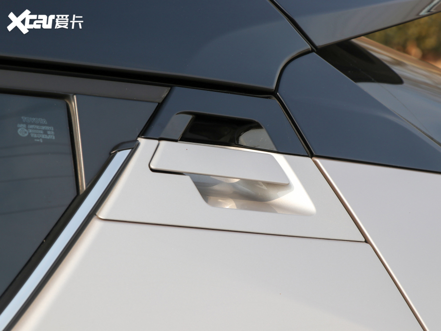 2021SC-HRp p 2.0L E-CVTA