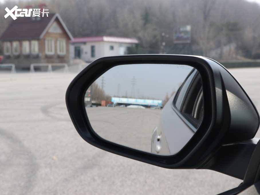 2021SC-HRp p 2.0L E-CVTA