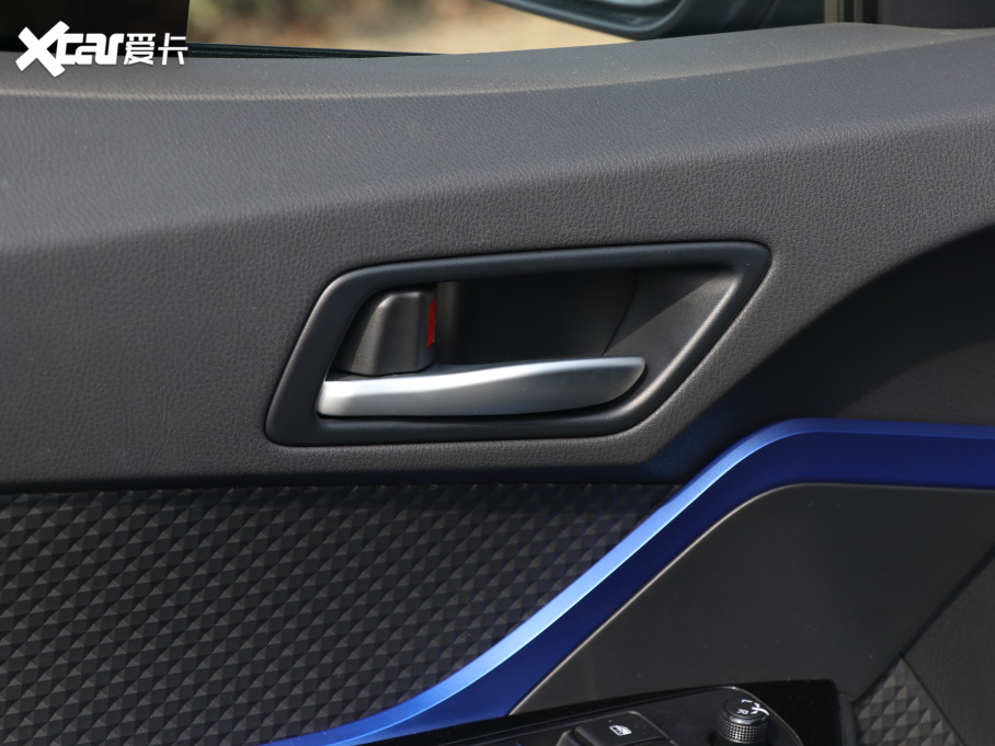 2021SC-HRp p 2.0L E-CVTA