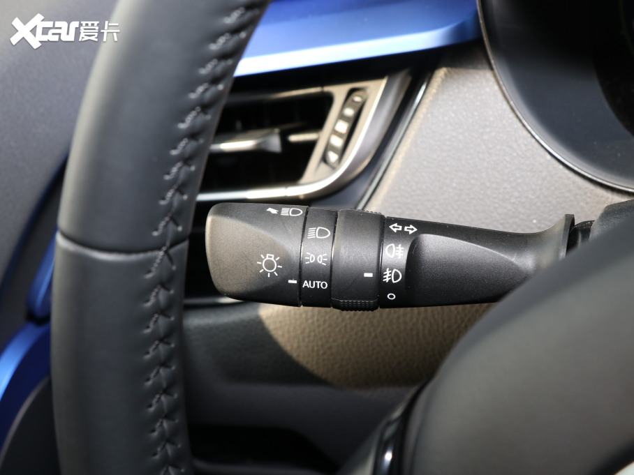 2021SC-HRp p 2.0L E-CVTA