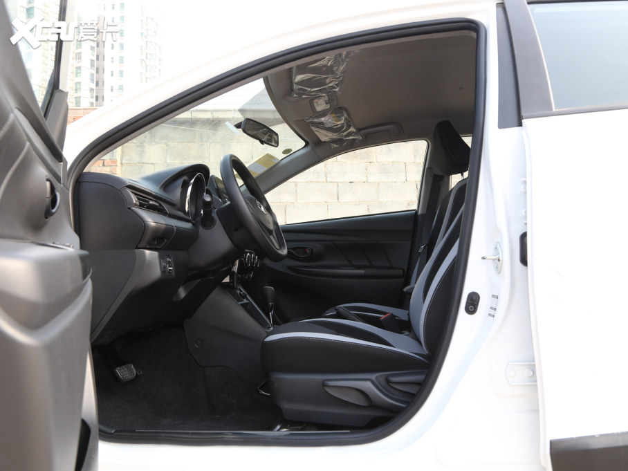 2021YARiS L X X 1.5L CVTA