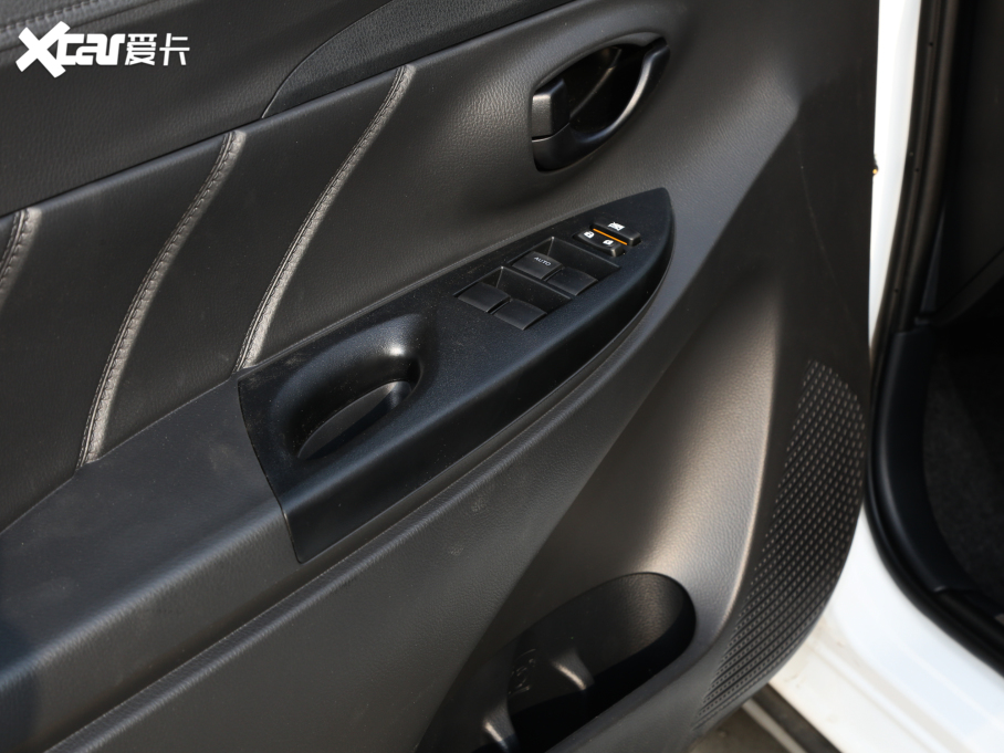 2021YARiS L X X 1.5L CVTA