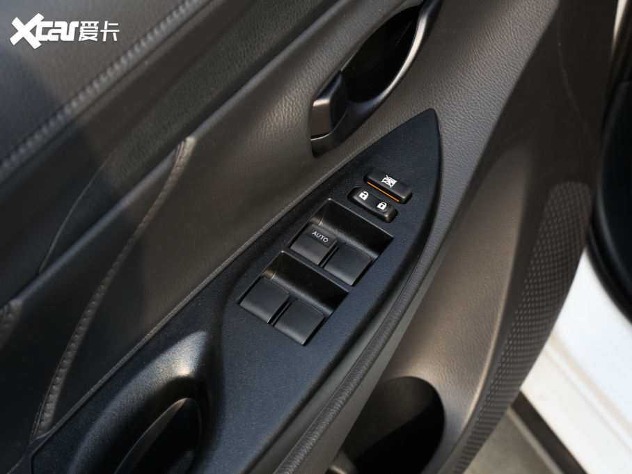 2021YARiS L X X 1.5L CVTA