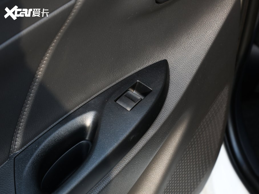 2021YARiS L X X 1.5L CVTA