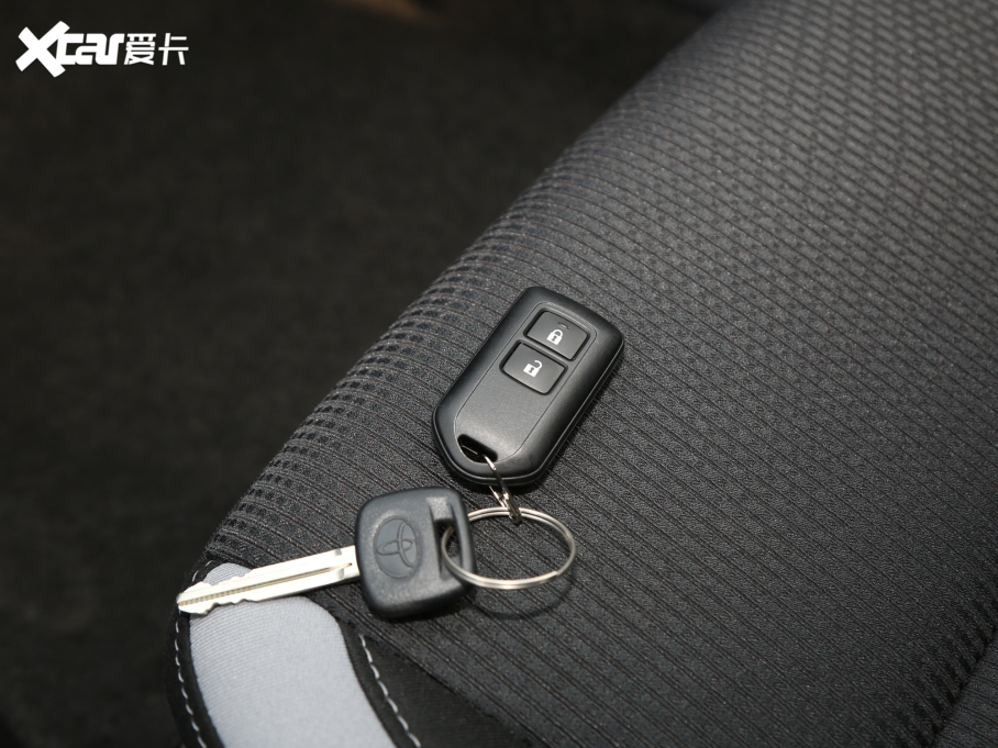 2021YARiS L X X 1.5L CVTA