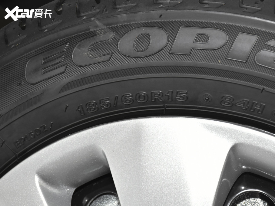 2021YARiS L X X 1.5L CVTI(lng)Ȱ