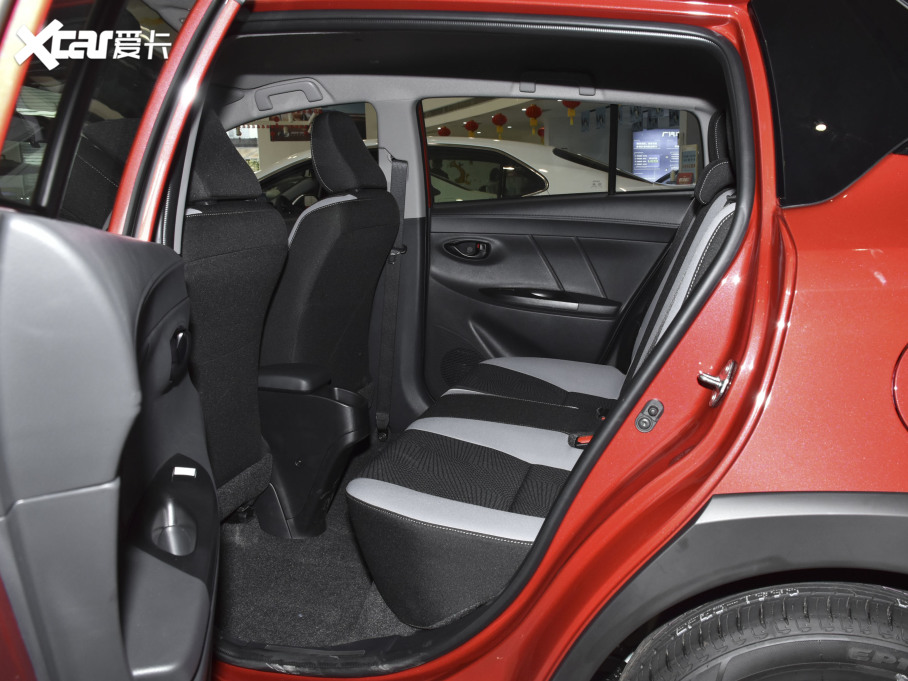 2021YARiS L X X 1.5L CVTI(lng)Ȱ