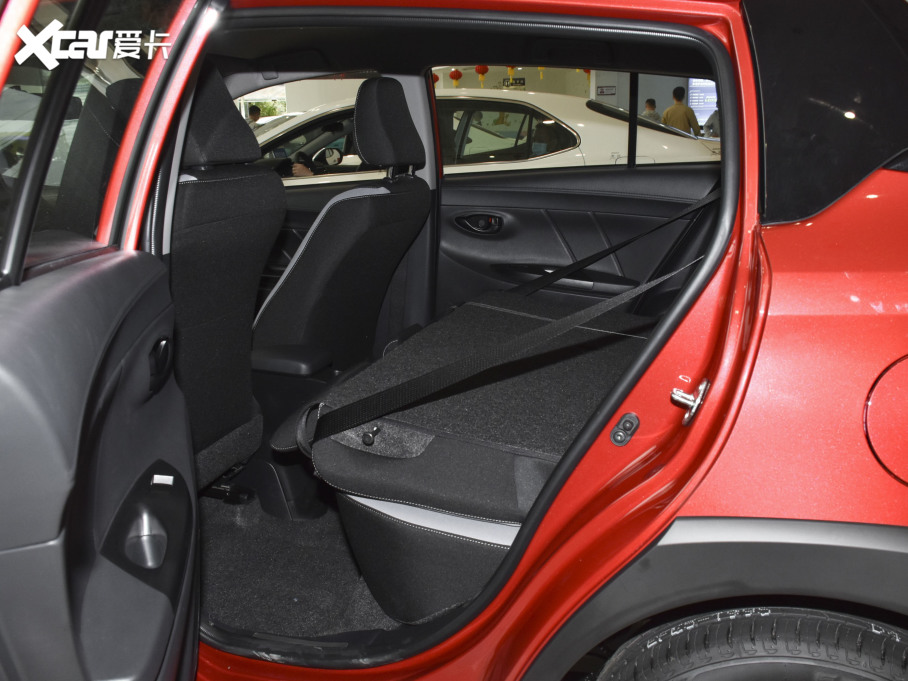 2021YARiS L X X 1.5L CVTI(lng)Ȱ