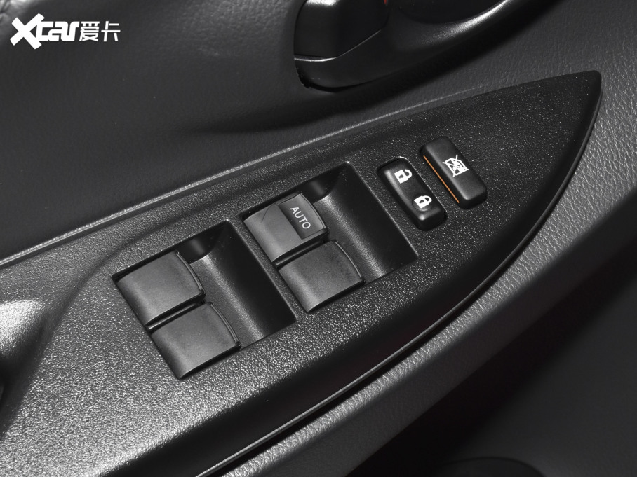 2021YARiS L X X 1.5L CVTIȰ