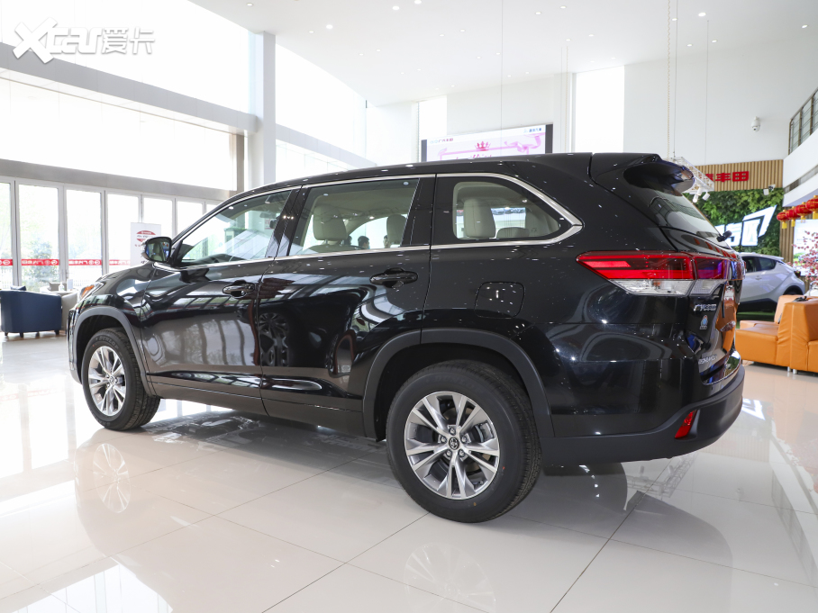 2021hm_(d) 2.0T (q)Ӣ 5