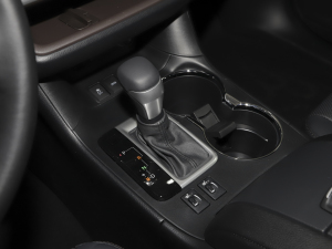 2021款2.0T 四驱豪华版 7座 换挡杆