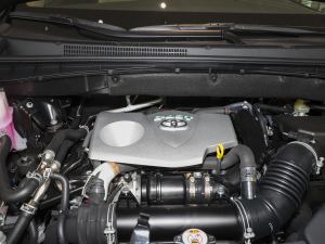 2021款2.0T 两驱精英版 5座 其它