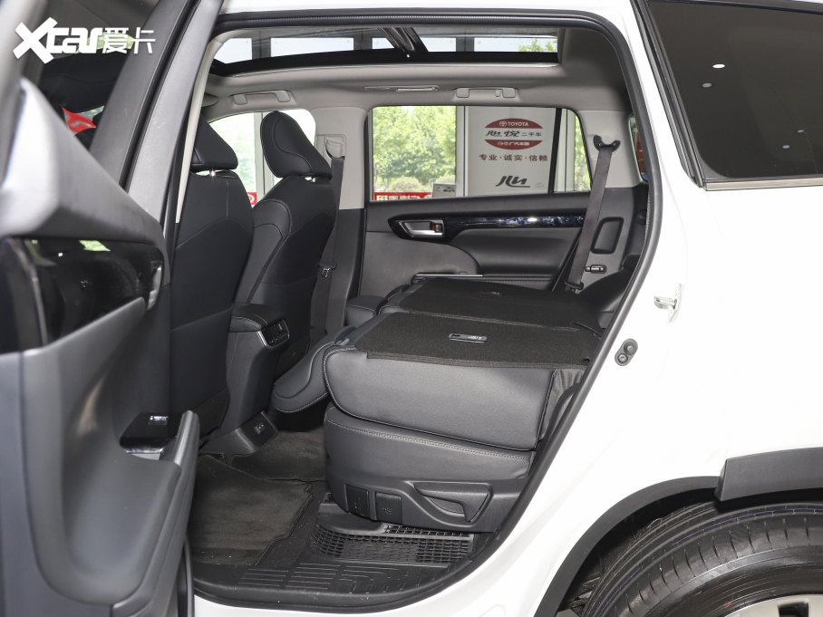 2022hm_p p 2.5L (q)F 7