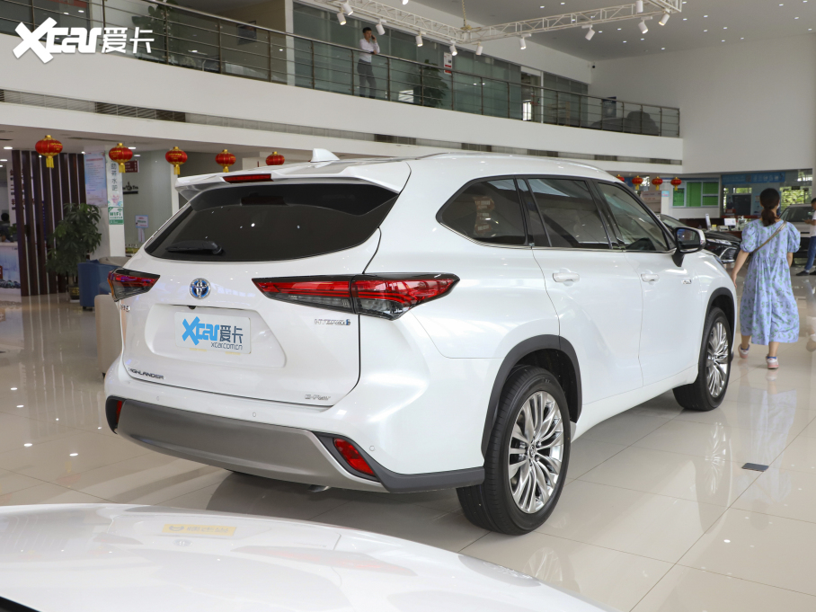 2022hm_(d)p p 2.5L (q)F 7