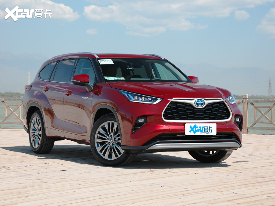 2022hm_(d)p p 2.5L (q)F 7