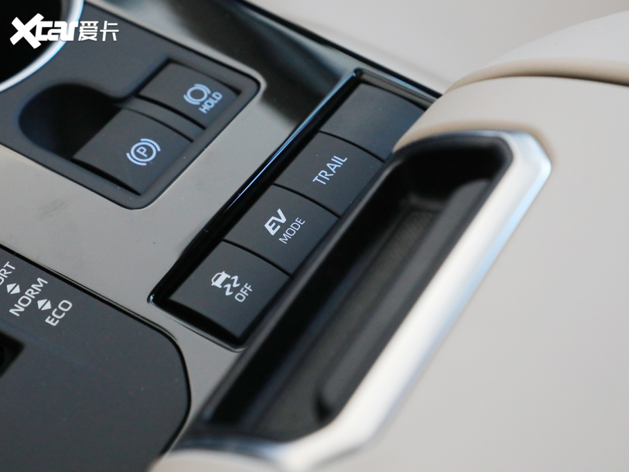 2022hm_p p 2.5L (q)F 7