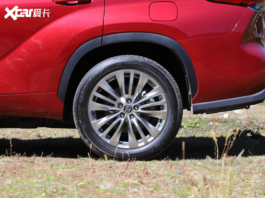 2022��h�m�_�p�� �p�� 2.5L �������� 7��