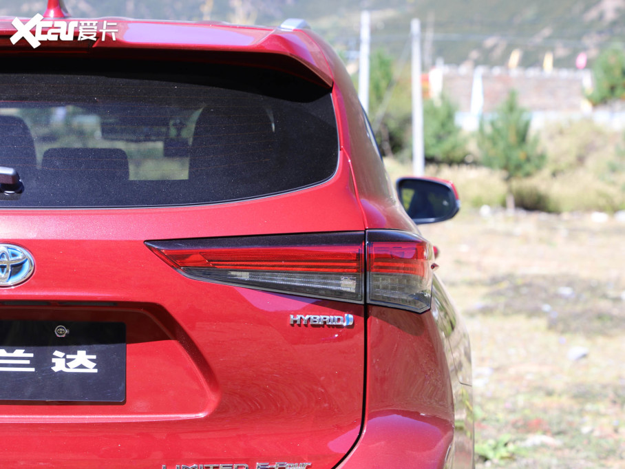 2022hm_p p 2.5L (q) 7