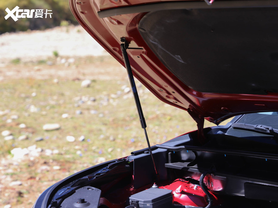 2022��h�m�_�p�� �p�� 2.5L �������� 7��