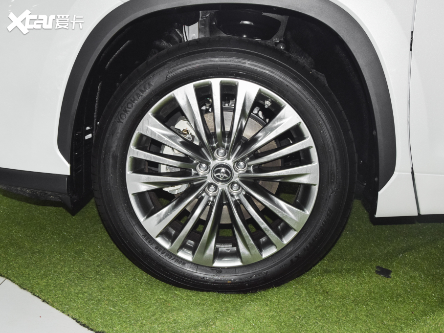 2022hm_(d)p p 2.5L (q)F 7