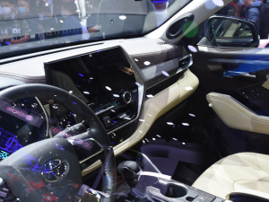 2022p 2.5L (q) 7 п؅^(q)