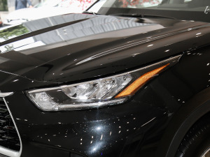 2022p 2.5L 򌾫Ӣ 7 ^