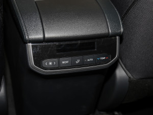 2022p 2.5L 򌾫Ӣ 7 g