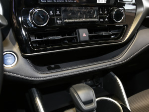 2022p 2.5L (q)Ӣ 7 g