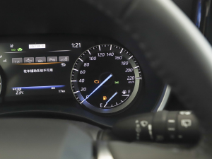 2022p 2.5L (q)F 7 п؅^(q)