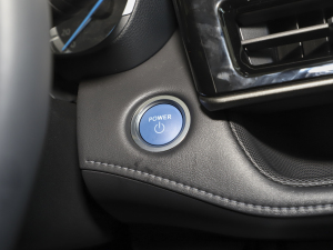 2022p 2.5L (q)F 7 п؅^(q)