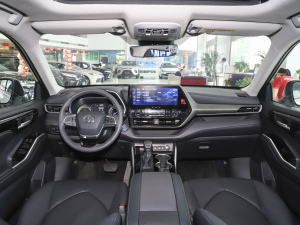 2022p 2.5L F 7 {܇ƅ^	