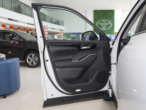 2022p 2.5L F 7 {λ܇T