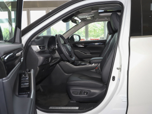 2022p 2.5L F 7 ǰſg